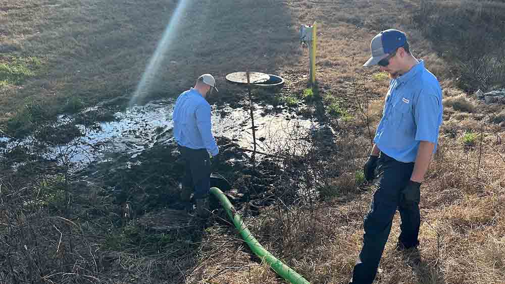 Septic tank draining Anderson, AC